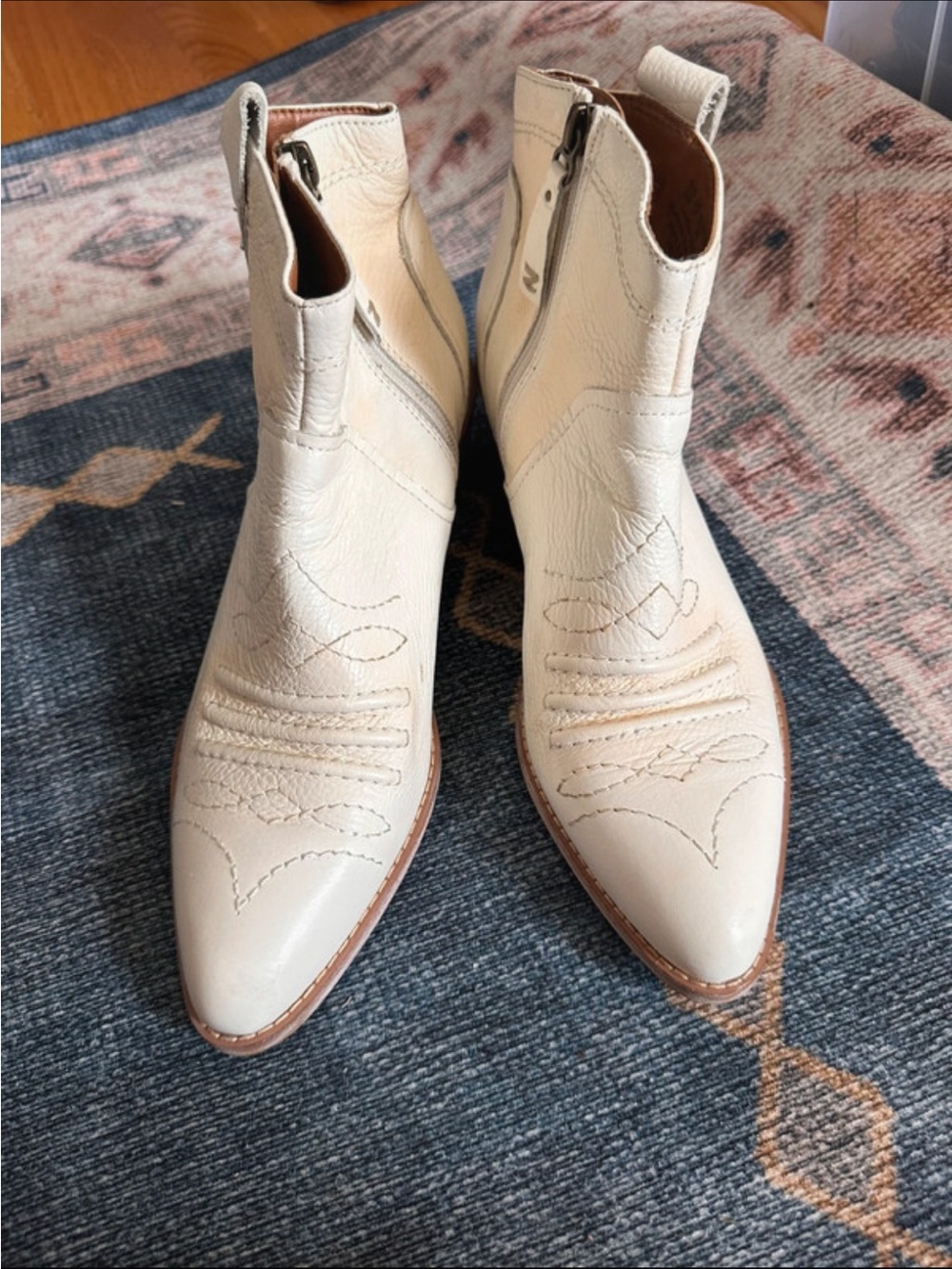 Zodiac Kelsey Cream Leather Western Ankle Booties with Side Zip